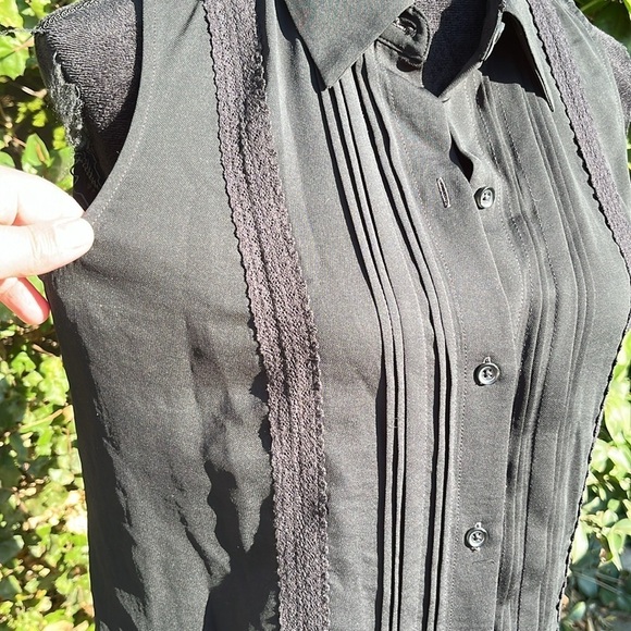 Cabi Black Button Down Top Women’s Size Small Long Sleeve Blouse - Picture 4 of 7